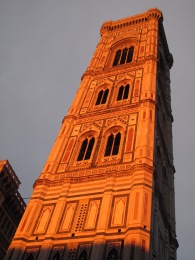 Firenze Dumo Tower at dusk (1)